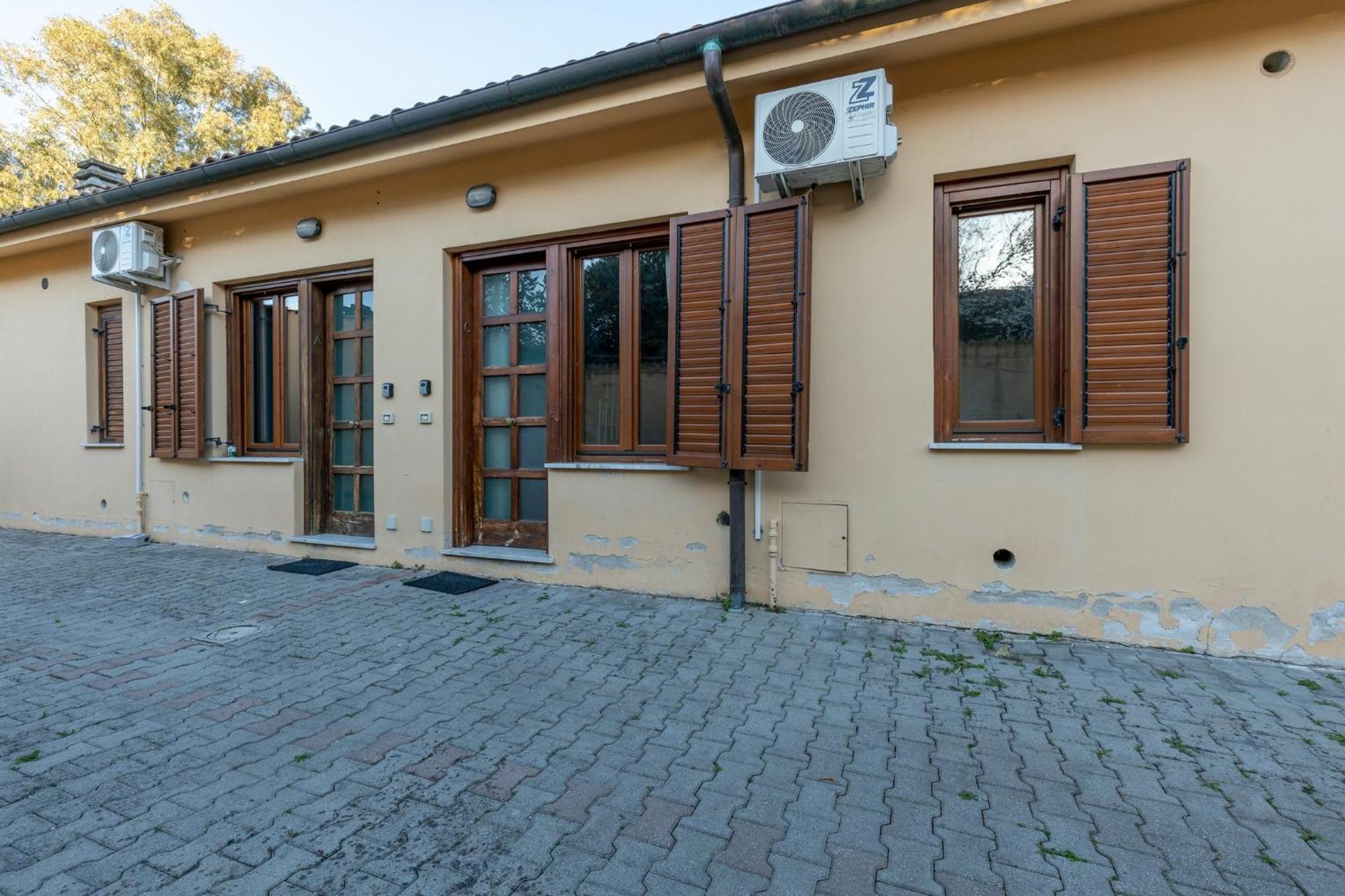 Four Shades Of Pisa Apartments Exterior foto